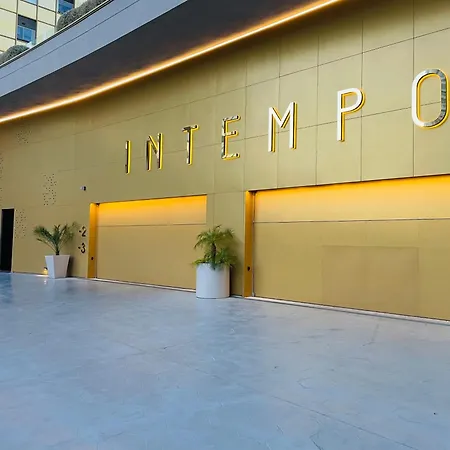 Intempo Sky: Surcando El Cielo Apartamento *